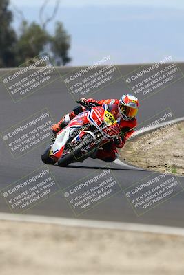 media/Jun-07-2025-TrackDaz (Sat) [[4413525952]]/A Group/12pm (Turn 2)/
